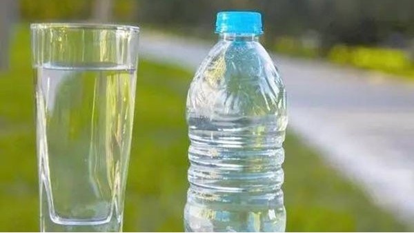 矿泉水进口报关